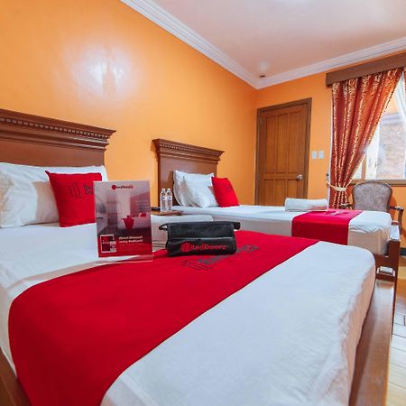 Reddoorz Plus @ Starhomes Olivianville Tarlac City Ngoại thất bức ảnh