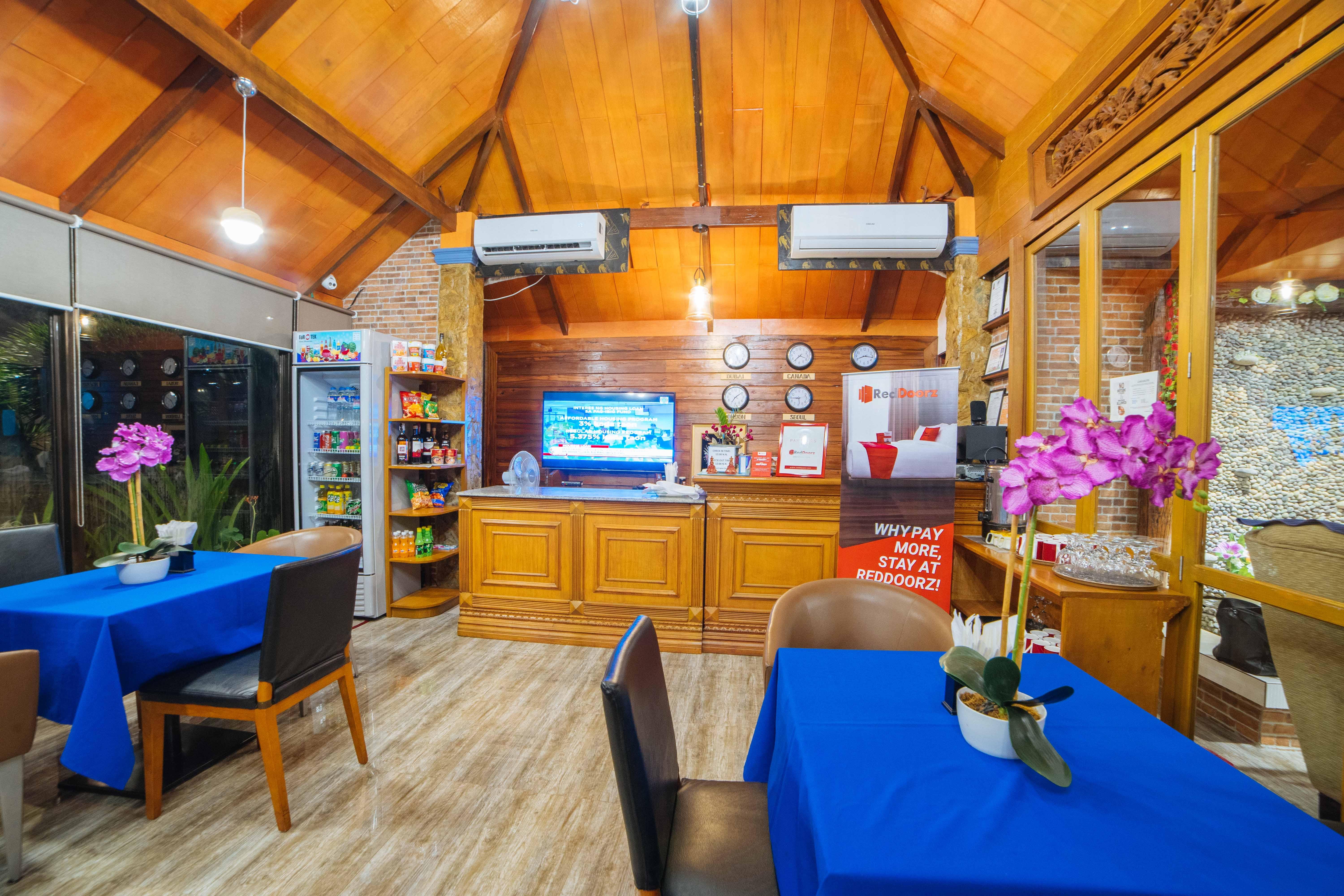 Reddoorz Plus @ Starhomes Olivianville Tarlac City Ngoại thất bức ảnh
