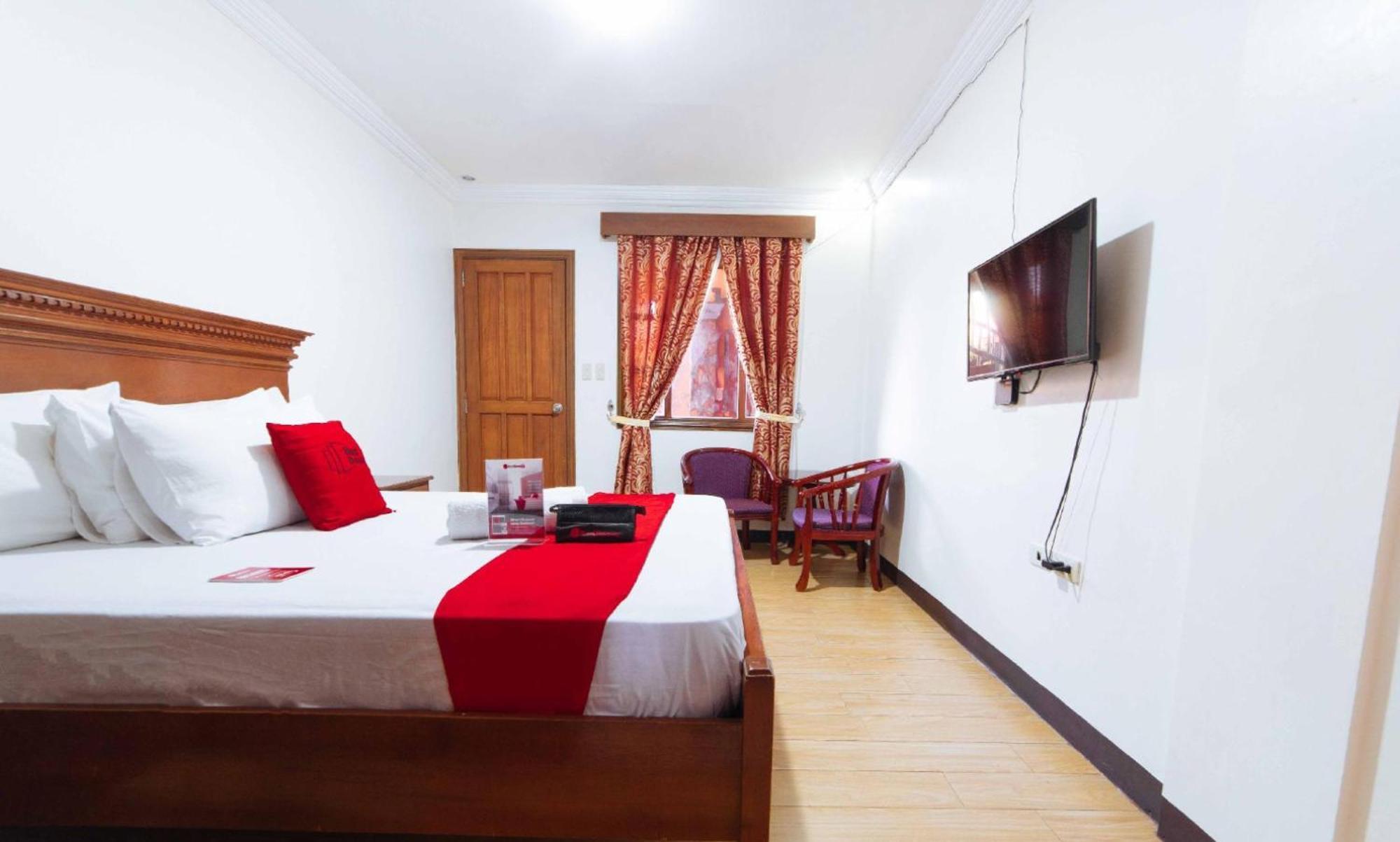 Reddoorz Plus @ Starhomes Olivianville Tarlac City Ngoại thất bức ảnh