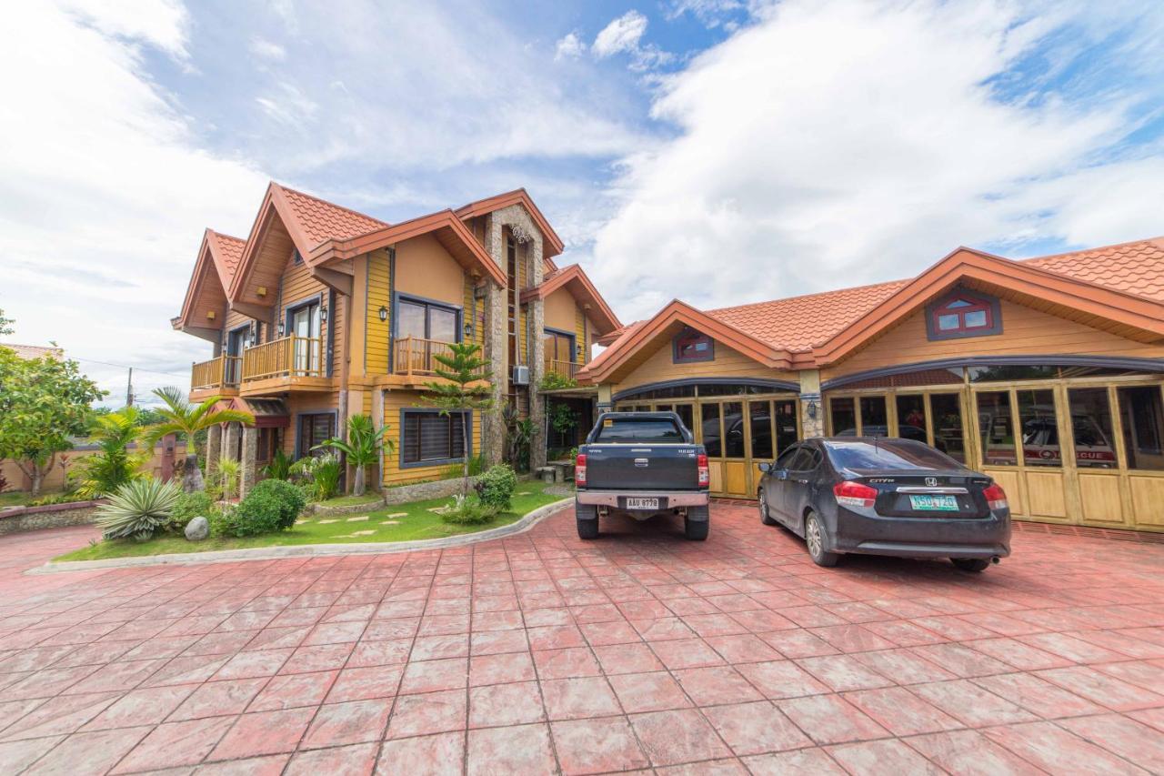 Reddoorz Plus @ Starhomes Olivianville Tarlac City Ngoại thất bức ảnh
