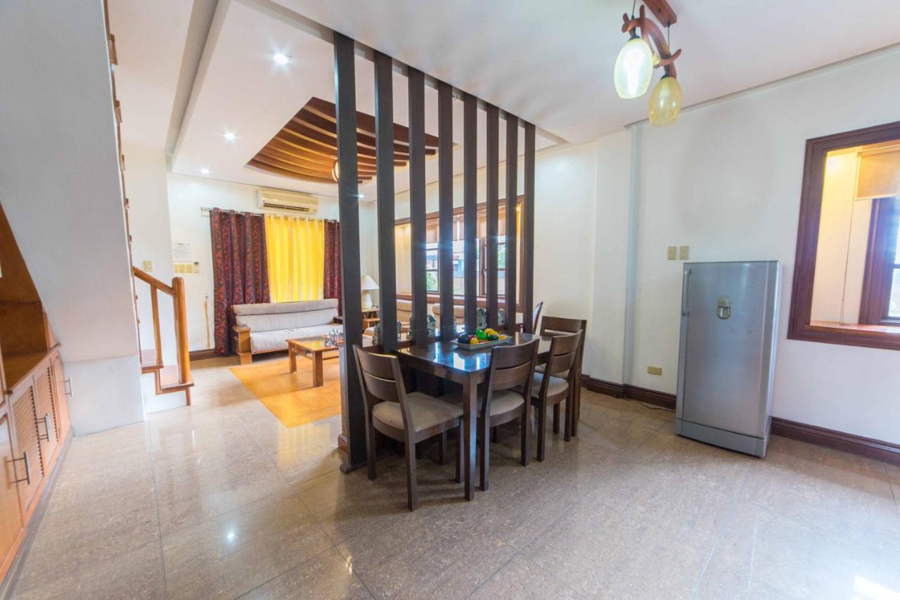 Reddoorz Plus @ Starhomes Olivianville Tarlac City Ngoại thất bức ảnh